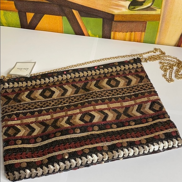 Sequined Geometric Pattern Clutch - Picture 2 of 4